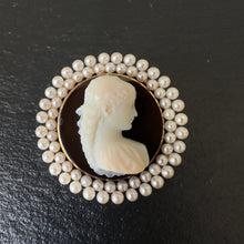 Load image into Gallery viewer, Cameo Brooch