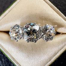 Load image into Gallery viewer, 3.68ct Diamond Trilogy Ring