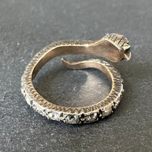 Load image into Gallery viewer, Diamond Snake Ring