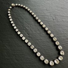 Load image into Gallery viewer, Paste Rivière