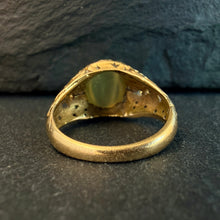 Load image into Gallery viewer, Cats Eye Chrysoberyl Ring