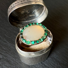 Load image into Gallery viewer, Quartz and Paste Ring