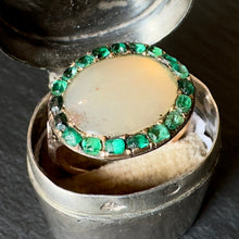 Load image into Gallery viewer, Quartz and Paste Ring
