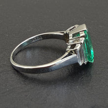 Load image into Gallery viewer, Art Deco Emerald & Diamond Ring
