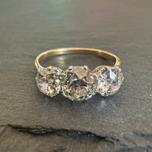 Load image into Gallery viewer, 3.68ct Diamond Trilogy Ring