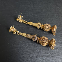 Load image into Gallery viewer, Ornate Gold Earrings