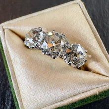 Load image into Gallery viewer, 3.68ct Diamond Trilogy Ring