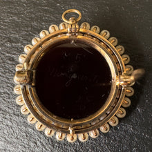 Load image into Gallery viewer, Cameo Brooch