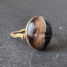 Load image into Gallery viewer, Agate Intaglio Ring