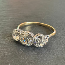 Load image into Gallery viewer, 3.68ct Diamond Trilogy Ring