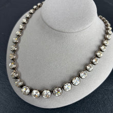 Load image into Gallery viewer, Paste Rivière