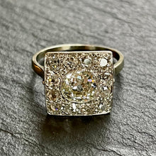 Load image into Gallery viewer, French Diamond Plaque Ring