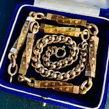 Load image into Gallery viewer, Detailed Gold Necklace