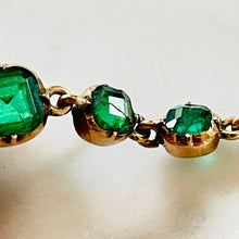 Load image into Gallery viewer, Emerald Green Paste Earrings