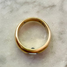 Load image into Gallery viewer, Bespoke Antique Sapphire Ring