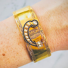 Load image into Gallery viewer, Pearl and Enamel Cotter Pin Bangle