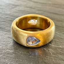 Load image into Gallery viewer, Bespoke Sapphire & Diamond *Gemini* Ring