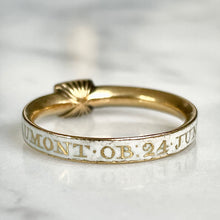 Load image into Gallery viewer, Crystal Skull Memento Mori Ring