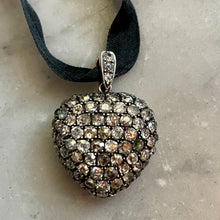Load image into Gallery viewer, Diamond Heart Pendant