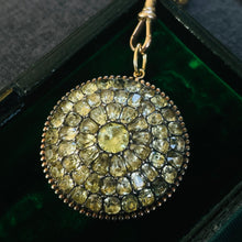 Load image into Gallery viewer, Late 18th Century Portuguese Chrysoberyl Pendant