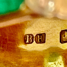 Load image into Gallery viewer, Bespoke Antique Colombian Emerald Ring