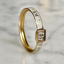 Load image into Gallery viewer, Crystal Skull Memento Mori Ring