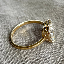 Load image into Gallery viewer, Diamond Heart Ring
