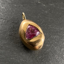 Load image into Gallery viewer, 20k Gold Sapphire Pendant 10