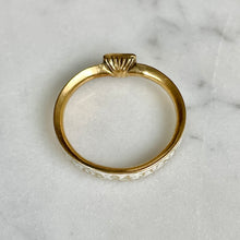 Load image into Gallery viewer, Crystal Skull Memento Mori Ring