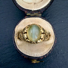 Load image into Gallery viewer, Cats Eye Chrysoberyl Ring
