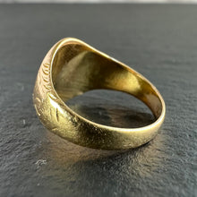 Load image into Gallery viewer, “Verus Ad Finem” Signet Ring
