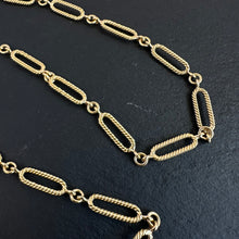 Load image into Gallery viewer, Vintage 18k Gold Chain
