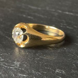 Buttercup Diamond Ring