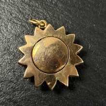 Load image into Gallery viewer, Garnet Flower Pendant
