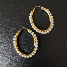 Load image into Gallery viewer, Italian Pearl Earrings
