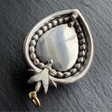Load image into Gallery viewer, Reserved Pearl Pendant
