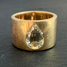 Load image into Gallery viewer, ROCKS Bespoke 1.51ct Diamond Pear Ring
