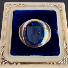 Load image into Gallery viewer, Ceylon Sapphire Intaglio Ring
