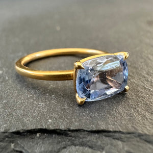 APOR Bespoke ~ Antique Sapphire Ring