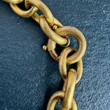 Load image into Gallery viewer, Gold Link Bracelet
