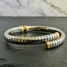 Load image into Gallery viewer, Bvlgari Tubogas Hearts Bangle
