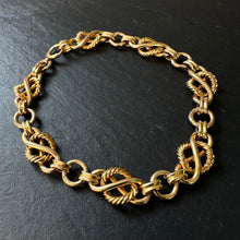 Load image into Gallery viewer, Gold Link Bracelet
