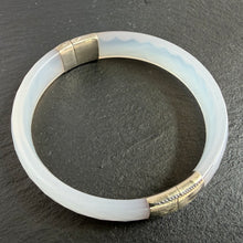 Load image into Gallery viewer, Sterling Silver &amp; Agate Bangle
