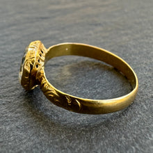 Load image into Gallery viewer, Rock Crystal Mourning Ring
