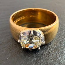 Load image into Gallery viewer, Reserved - ROCKS Bespoke 0.85ct Diamond Ring
