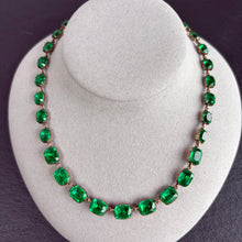 Load image into Gallery viewer, Green Paste Rivière
