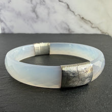 Load image into Gallery viewer, Sterling Silver &amp; Agate Bangle
