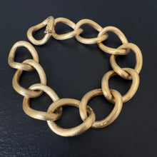 Load image into Gallery viewer, Retro Open Link Bracelet
