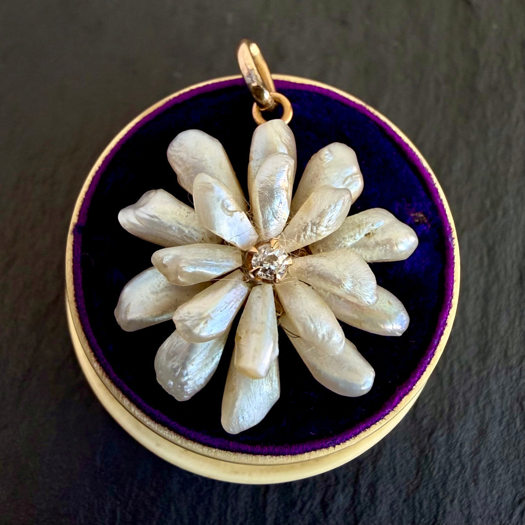 Pearl Flower Pendant