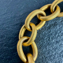 Load image into Gallery viewer, Gold Link Bracelet
